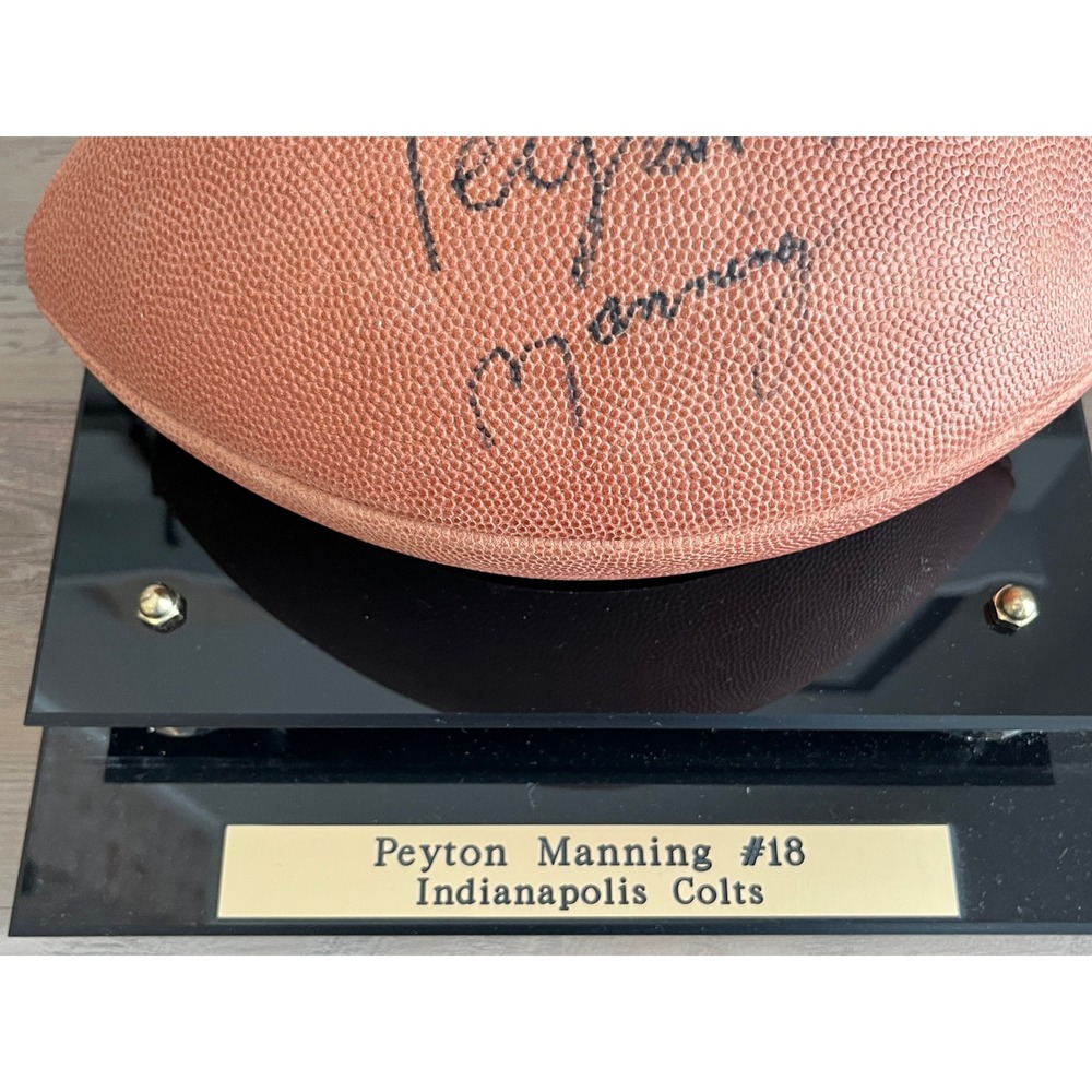 Peyton Manning Signed Indianapolis Colts Wilson Official NFL Football with Case - Picture 5 of 8